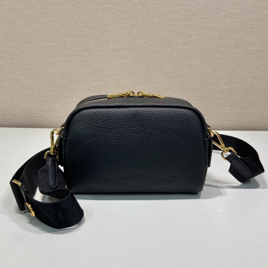 Prada_1BH187